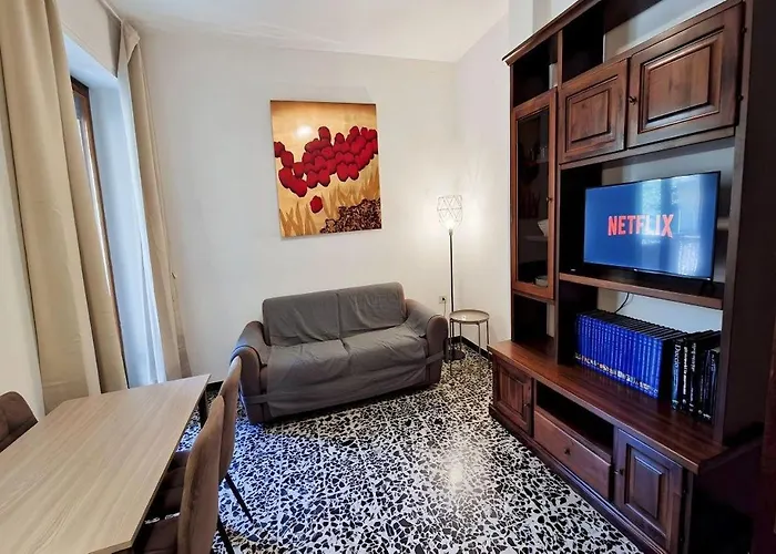 Con Terrazza Privata Nel Cuore Di - Ztl Free Sienne
