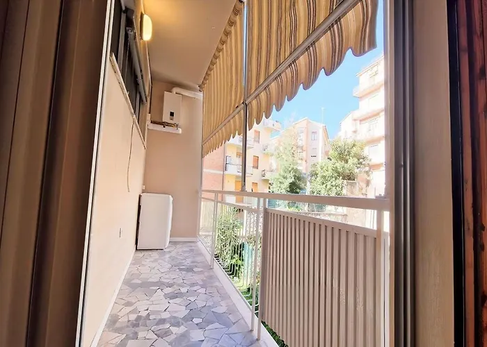 Con Terrazza Privata Nel Cuore Di - Ztl Free Appartement