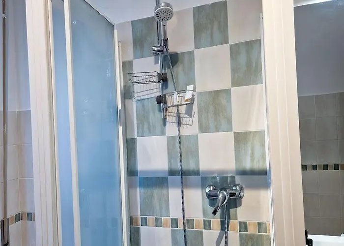 Con Terrazza Privata Nel Cuore Di - Ztl Free Appartement