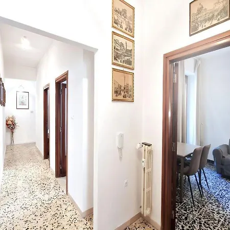 Appartamento Con Terrazza Privata Nel Cuore Di Siena Siena